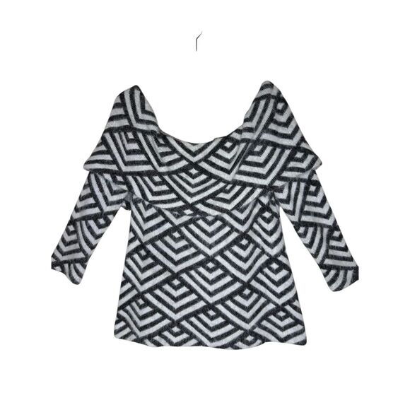 Frank Lyman White & Gray Super Soft Wide Collar Sweater Sz14 Romantic, Feminine - Picture 1 of 12